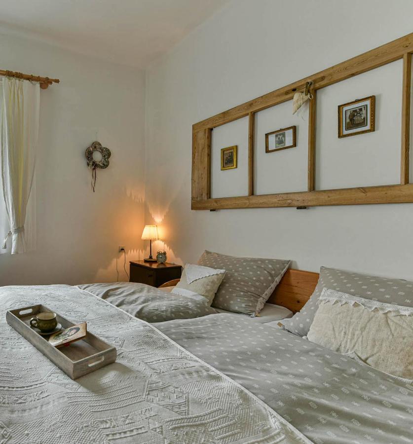 Halhaza Erdeszlak Apartman Sirok Exteriör bild